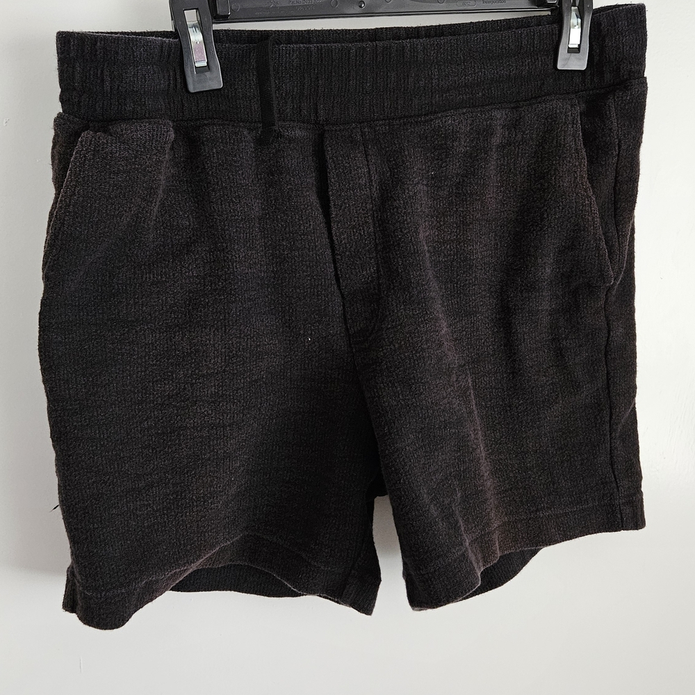H&M Men's Relaxed Fit Dark Gray Athletic Shorts Size M